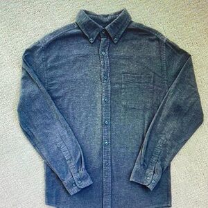 Croft & Barrow Dark Gray Button-Down Shirt